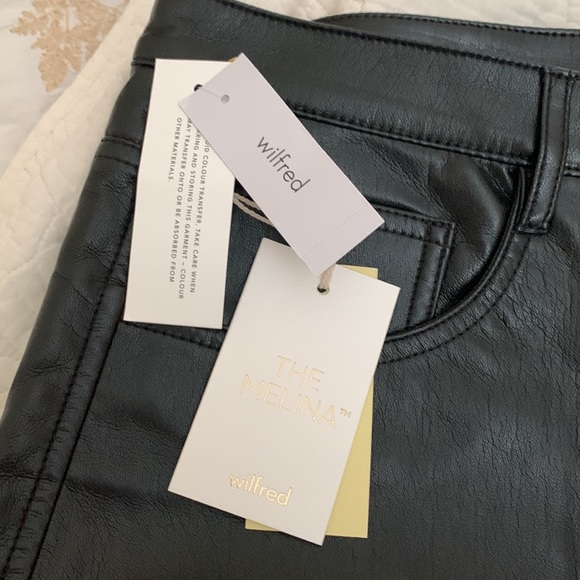 Wilfred BNWT never been worn. Size 16. Vegan leather, buttery soft. So comfy🥰 - Picture 9 of 13